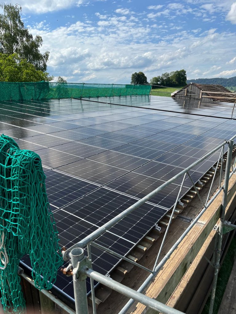 PV-Anlage 68.5 kWp auf Landwirtschaftsbetrieb in Schötz